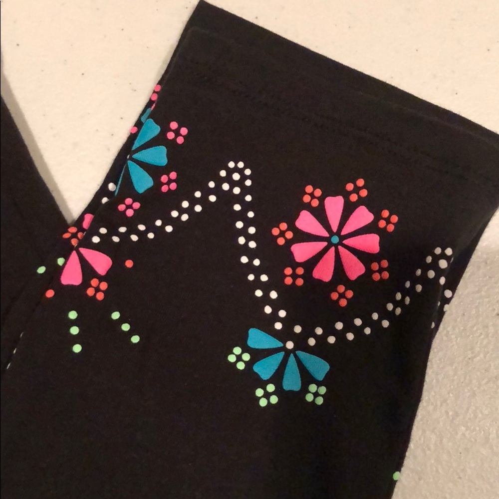 New Beautiful legging for girl❤️ - Picture 2 of 5